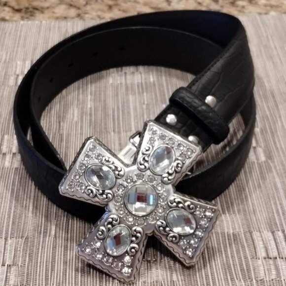 Nocona Belt Co Leather Embellished Cross Black Belt NWT Size M